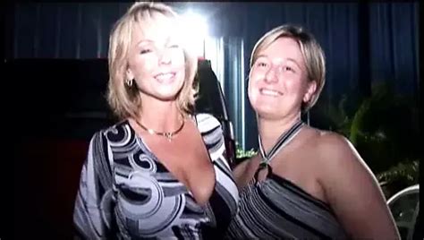 Three Adult Theater Sluts Free Cum Swallowing Porn Video XHamster