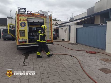 Un Incendio Obliga A Evacuar Una Vivienda Unifamiliar En Jerez