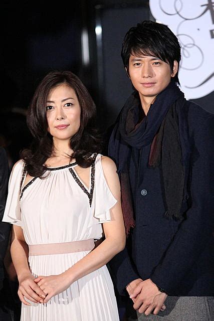 中山美穂、キム・ジェウクと年の差カップルに！5年ぶり主演映画「蝶の眠り」公開 映画ニュース 映画com