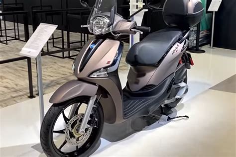 Honda Resmi Luncurkan Skutik Murah Dengan Desain Ala Vespa Matic Nan