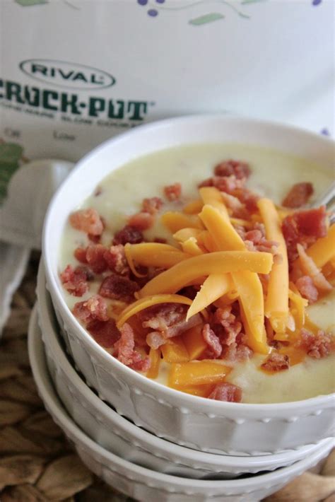 Easy Crockpot Hashbrown Potato Soup