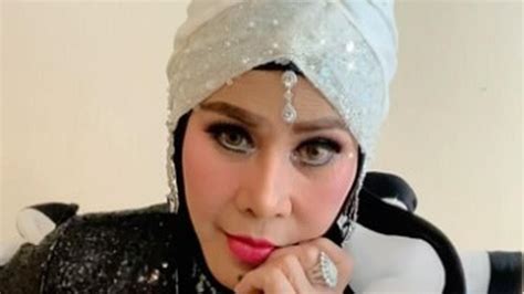 Elvy Sukaesih Inul Daratista Ayu Ting Ting Hingga Pesulap Merah