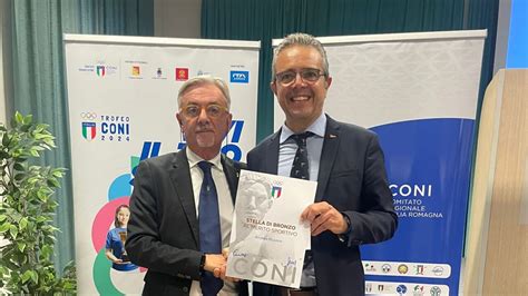 Vela Dirigente Del Club Nautico Rimini Premiato Con La Stella Di Bronzo