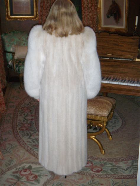 Lafourrure Nice Fur And Elegant Mature Women