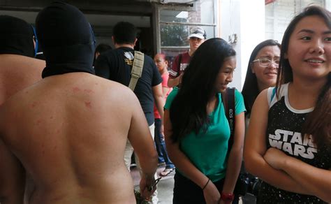 Oblation Run APO Fraternity Run Naked To Highlight Important Issues At