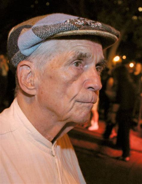 Peace Advocate Father Daniel Berrigan Dies At 94 Catholic Philly