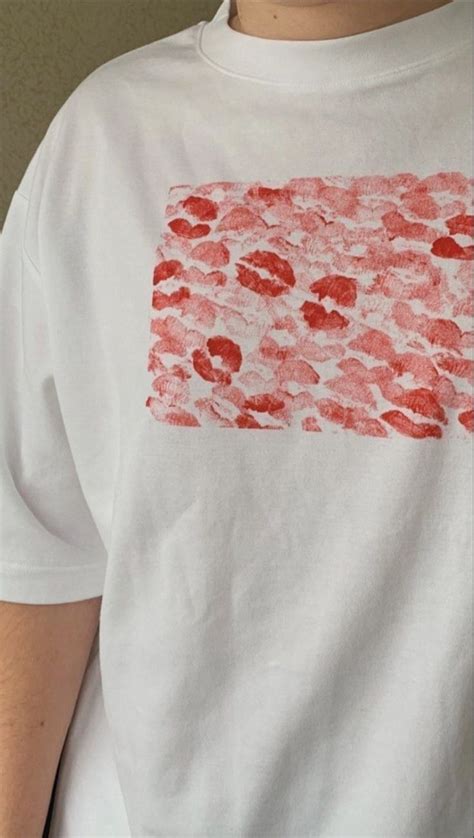 Lipstick Red Lips Printing Kisses Trending Diy Couple Goals T Shirt