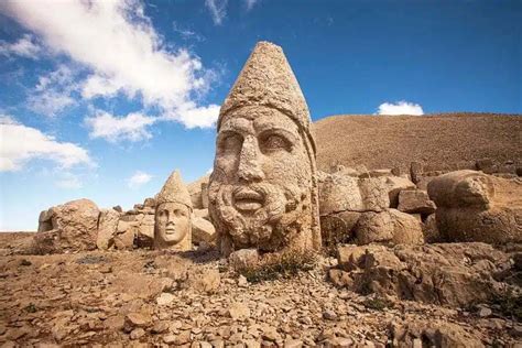 10 Must-Visit Historical Sites in Turkey: Discover Ancient Wonders