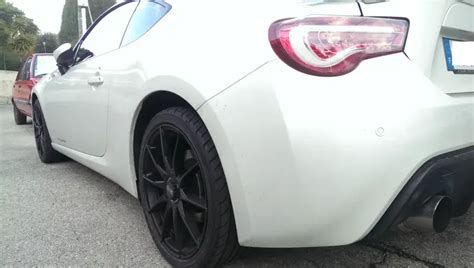 Subaru Brz Custom Wheels Oz Formula Hlt 18x75 Et 48 Tire Size 215