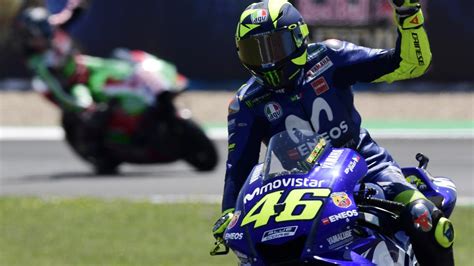 Performa Tak Kunjung Membaik Valentino Rossi Frustrasi Otomotif