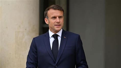 France Emmanuel Macron Amorce Des Consultations Pour Nommer Un