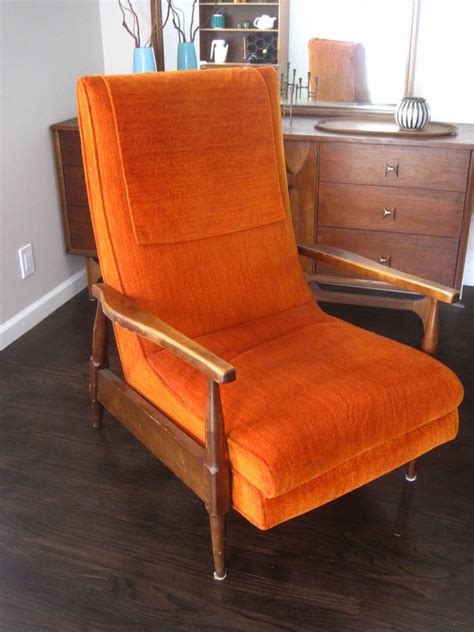 Rhan Vintage. Mid Century Modern Blog.: Mid Century Modern Recliner.