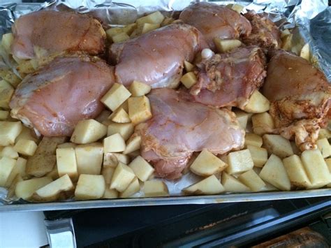 Rosemary Roasted Chicken with Potatoes | ThriftyFun