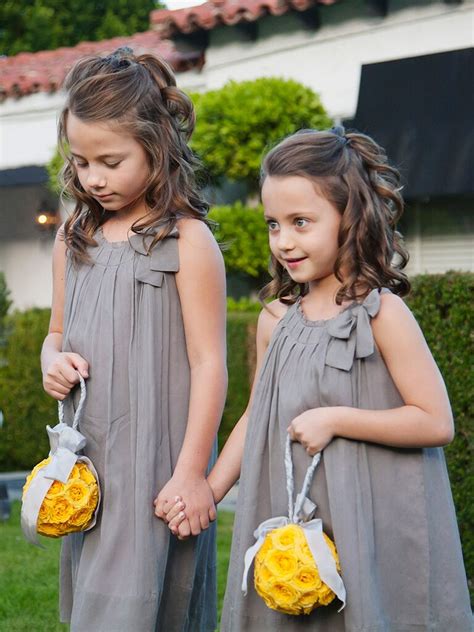 14 Adorable Flower Girl Hairstyles