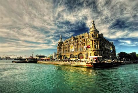 Istanbul S Historic Haydarpa A Train Station To Be Restored Daily Sabah