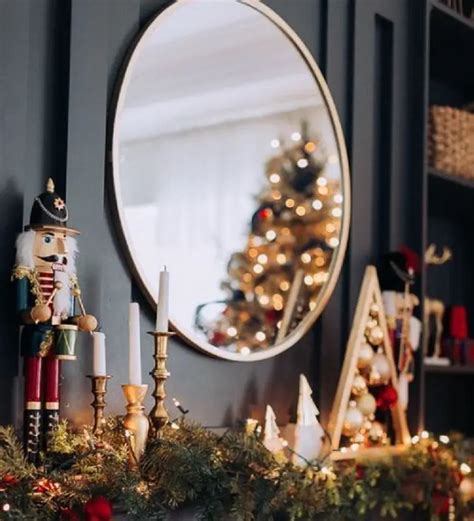 How To Decorate A Mirror For Christmas 20 Ideas That Will Turn Your