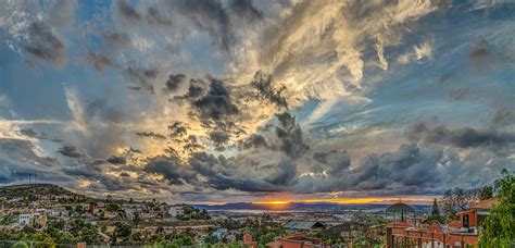 Dramatic Sunset, San Miguel de Allende, Mexico - Photography by Marshall