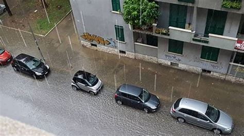 Violento Nubifragio Su Bari Strade Allagate E Disagi Domani Ancora