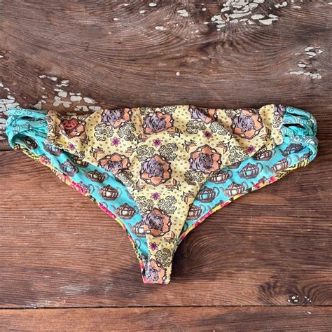 Maaji Swim Maaji Split Side Chi Chi Cut Bikini Bottoms Size M