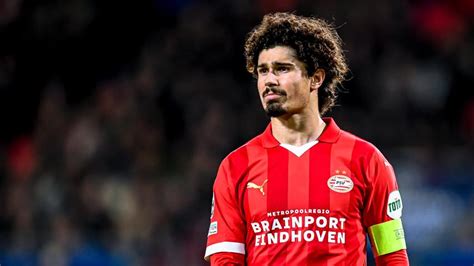 Psv Gaat Met Ramalho Op Recordjacht Tegen Excelsior Lang Begint Op De Bank Voetbal Nunl