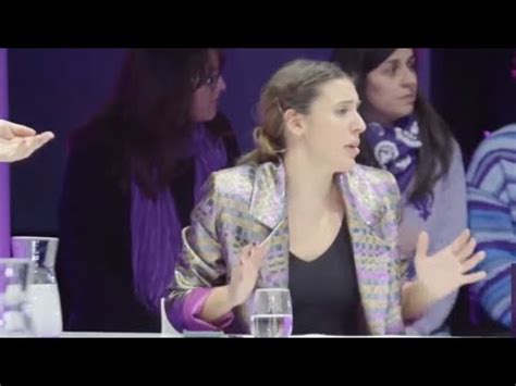 Feministas Exigiendo La Dimision Inmediata De Irene Montero Youtube