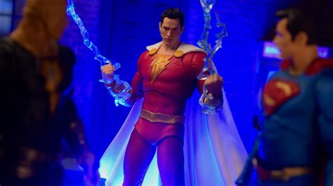 Mcfarlane Toys Dc Multiverse Shazam Fury Of The Gods Shazam Action Figure Review Youtube