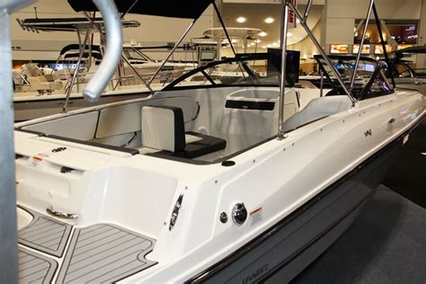 2019 Bayliner Vr4 Ob Bowrider Boat Review Boatdealersca