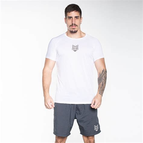 Camiseta Masculina Dry Fit Lobo Branco Alpha Co Compre Agora Dafiti