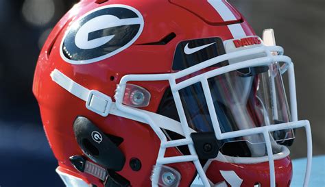 Which SEC Team has the Best Football Helmet? | Page 2 | SEC Rant