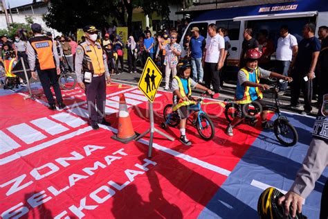 Sosialisasi Berlalu Lintas Antara Foto