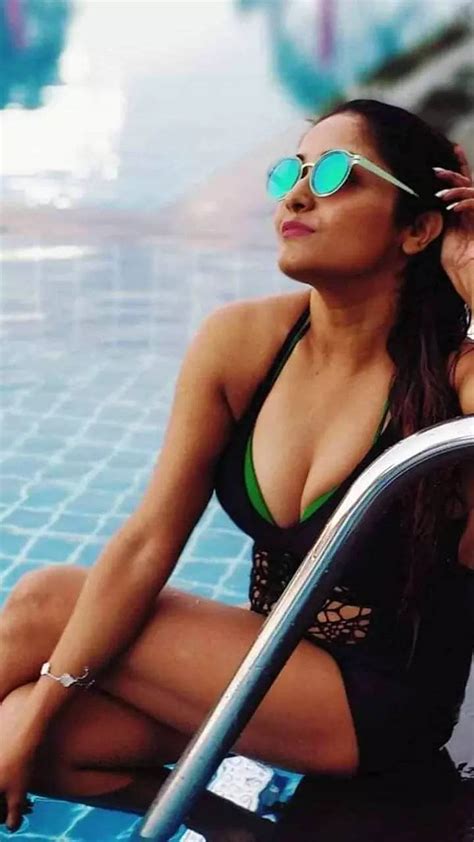 19 Hot Sexy Sayantani Ghosh Bikini Pics