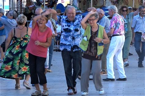 Le Bal Des Seniors Revient Faire Danser Le Troisi Me Ge Ce Jeudi Sur