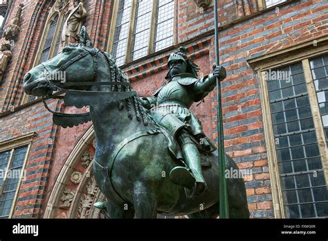 Bremen Germany Sculpture Hi Res Stock Photography And Images Alamy