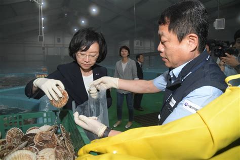 오유경 식약처장 급식 납품 수산물 안전관리 현장 방문