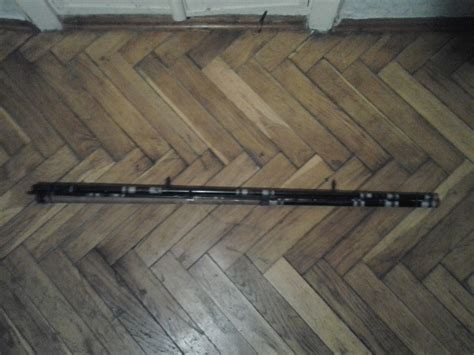 Бамбуковая удочка с катушкой 1.5 м. с попловком леской крючком грузом ...
