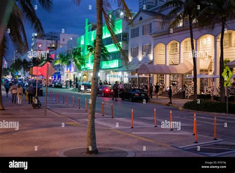 Miami Beach by night Stock Photo - Alamy