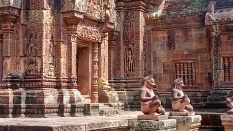 Phnom Penh Siem Reap Ravy Angkor Tours