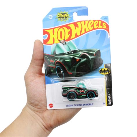 Si U Xe Hot Wheels C Classic Tv Series Batmobile Fahasa