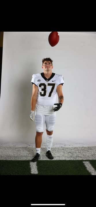 Kenston Alum Jack Porter Transfers From Wake Forest To Fcs San Diego