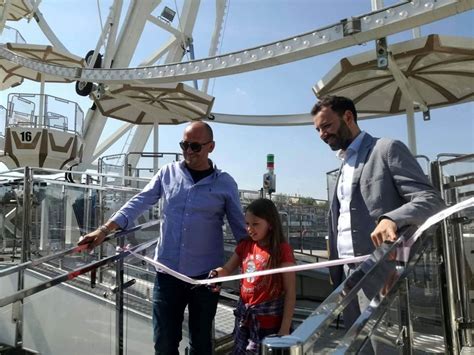 L Inaugurazione Della Ruota Panoramica In Darsena