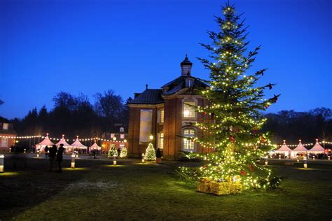 Advent auf Schloss Clemenswerth in Sögel Ausstellerinnen und