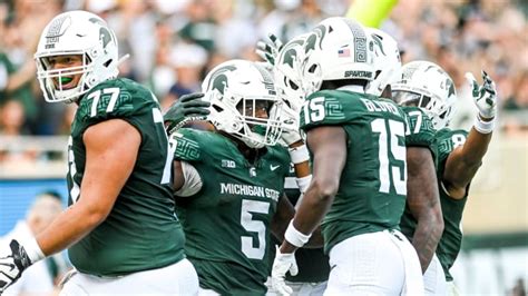 Washington Vs Michigan State Experts Picks Predictions Week