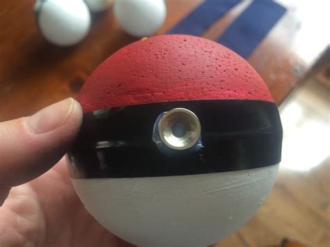 Pokémon: DIY Pokéballs - Busy Bugs