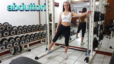 Abduttori Allenamento Con Gli Elastici Youtube