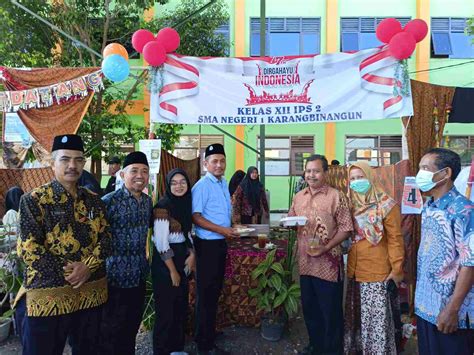 Closing Perayaan Hut Ri Ke Di Smankar Gelar Lomba Bazar Karaoke