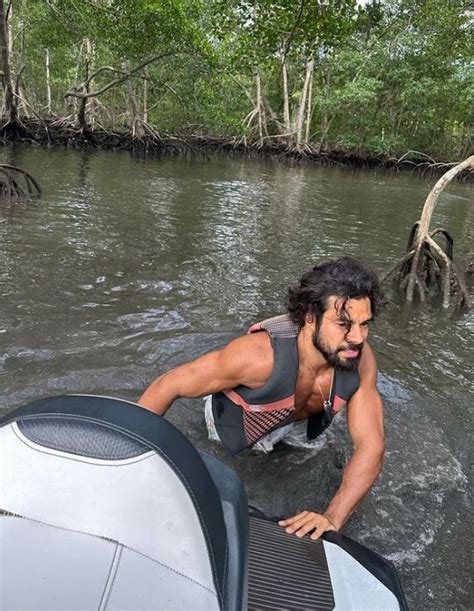 Sandy E Namorado M Dico Curtem Viagem Pela Europa Veja A Primeira Foto