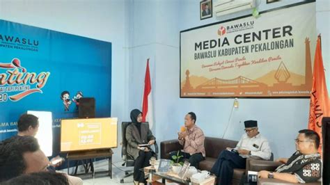 Bawaslu Kabupaten Pekalongan Luncurkan Buku Sejarah Era