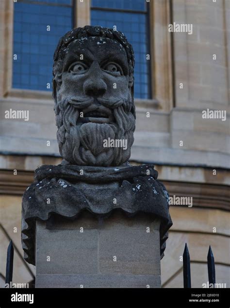 Emperor Statue Britain Hi Res Stock Photography And Images Alamy