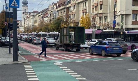 Video Foto Taximetri Tii Au Blocat Tot Centrul Clujului Vor S Scape