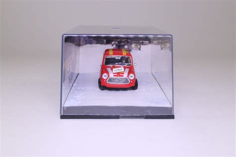 James Bond 71 Mini Cooper On Her Majestys Secret Service 57130